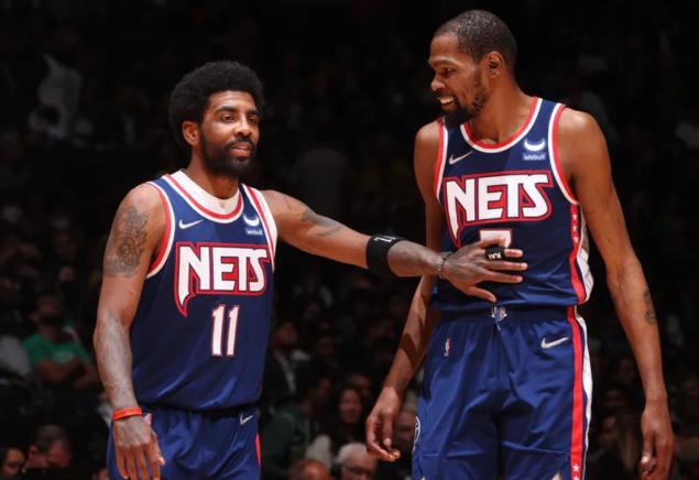 比口水战更 比口水战更